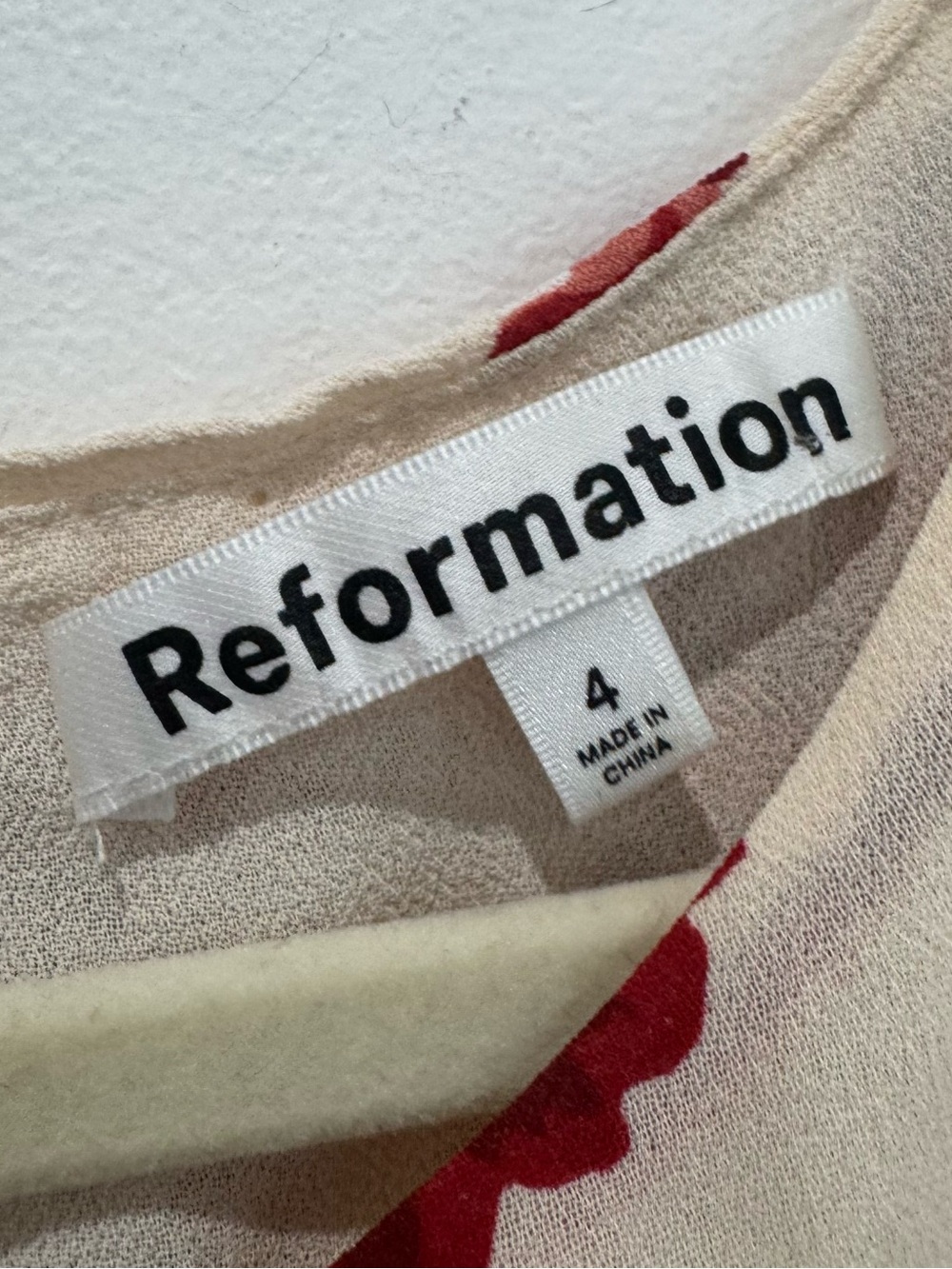 Reformation Magnus Dress In La Belle - Picture 6 of 9